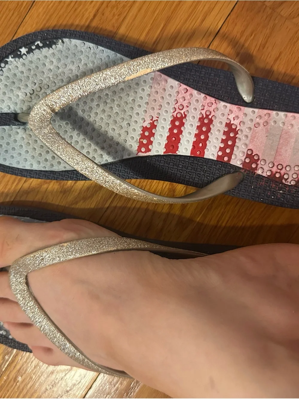 American flag print flip flops size 8 Shoes Well Worn